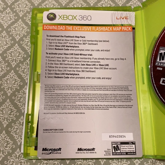 Xbox 360 Gears of War Bundle - Picture 10 of 12